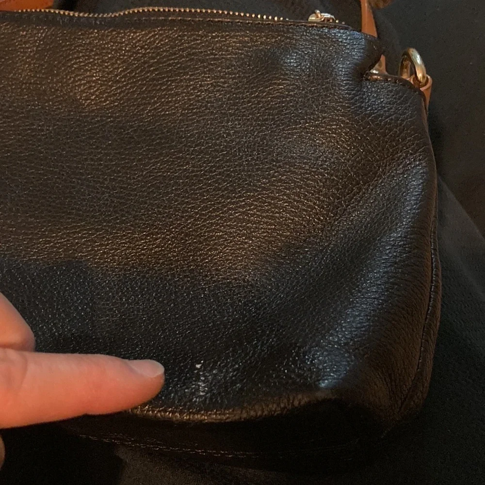 Valentina Italia genuine leather made in Italy black pebble textured bag purse
